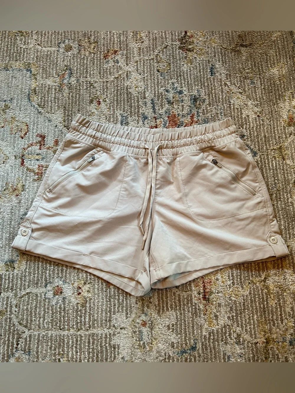 Tangerine Drawstring Elastic-Waist Light Beige Athletic Shorts